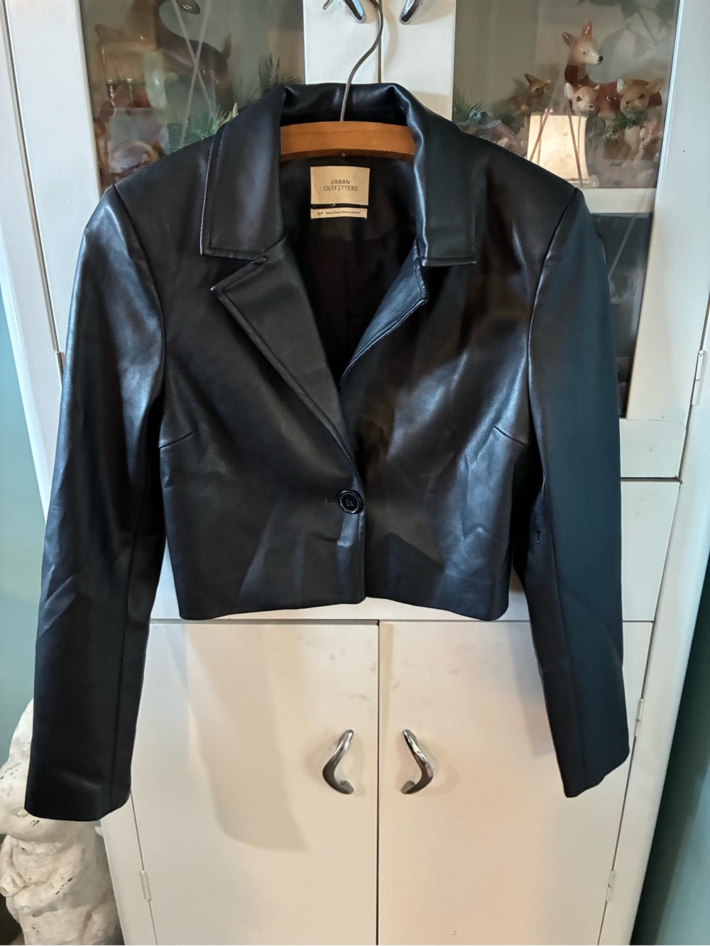 Urban Outfitters sz S Black Faux Leather Cropped Blazer Jacket nwot